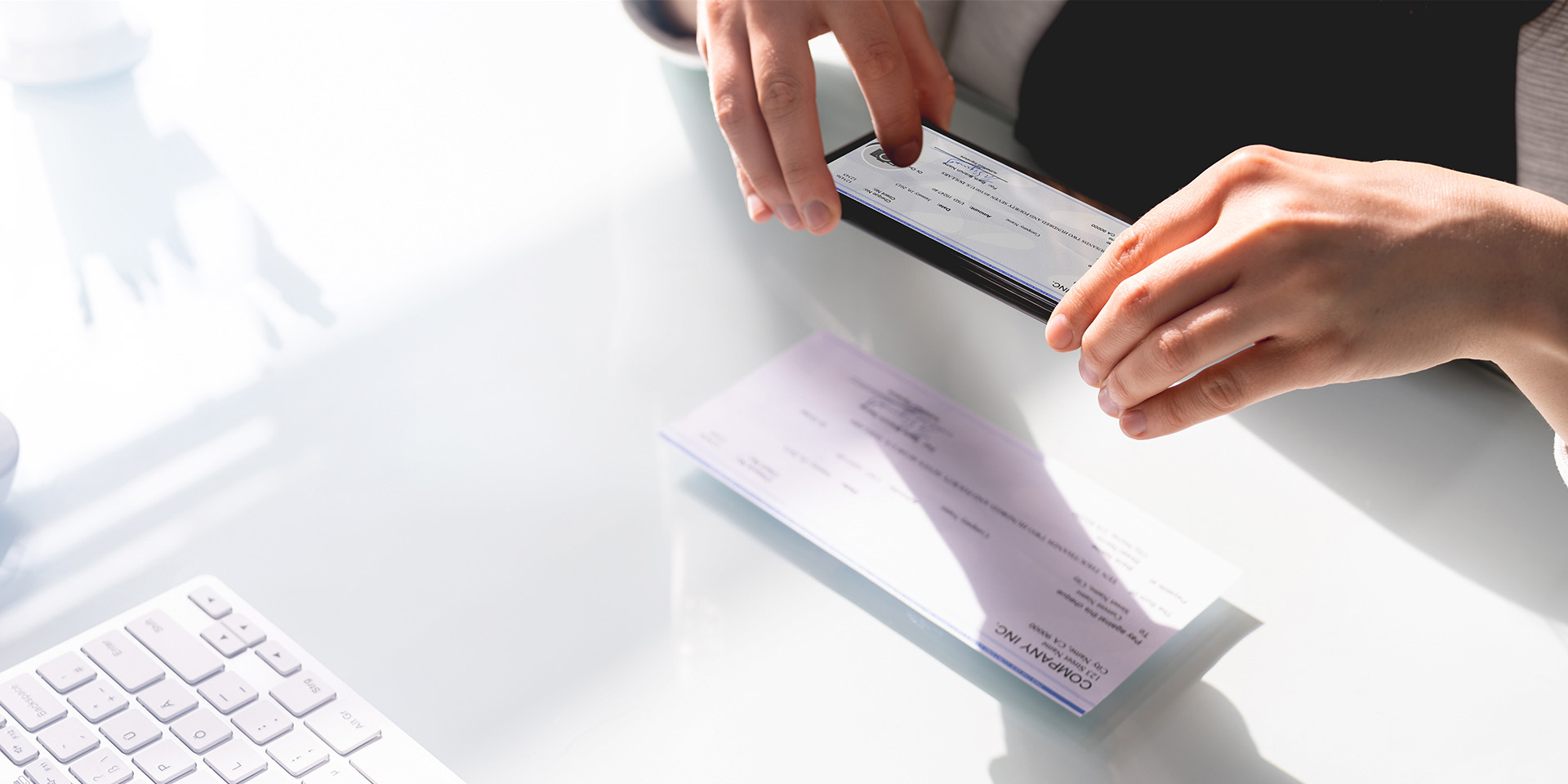 How to Mobile Deposit a Check Desert Financial