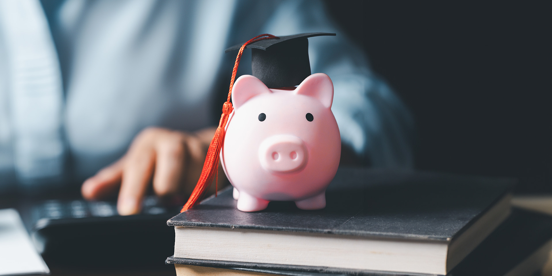 Money Management Tips for Recent Graduates | Desert Financial